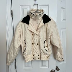 Vintage ski jacket. Size small. Gorgeous details. Beautiful condition.
